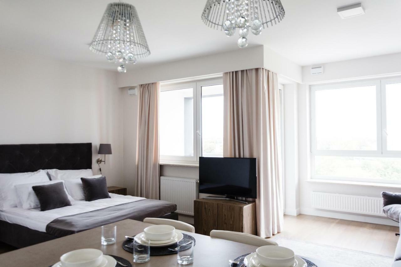 Luxlux Apartments Coconut Warschau Buitenkant foto