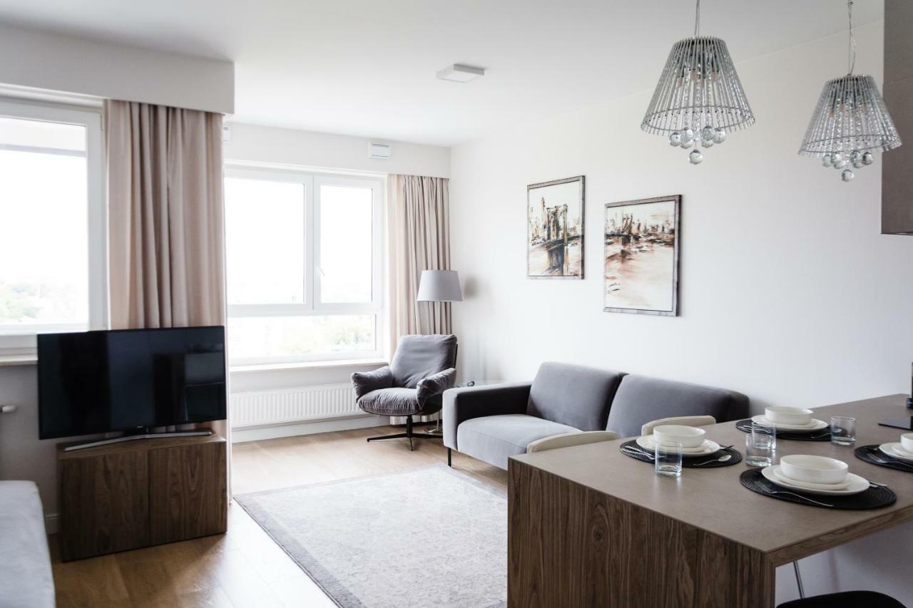 Luxlux Apartments Coconut Warschau Buitenkant foto